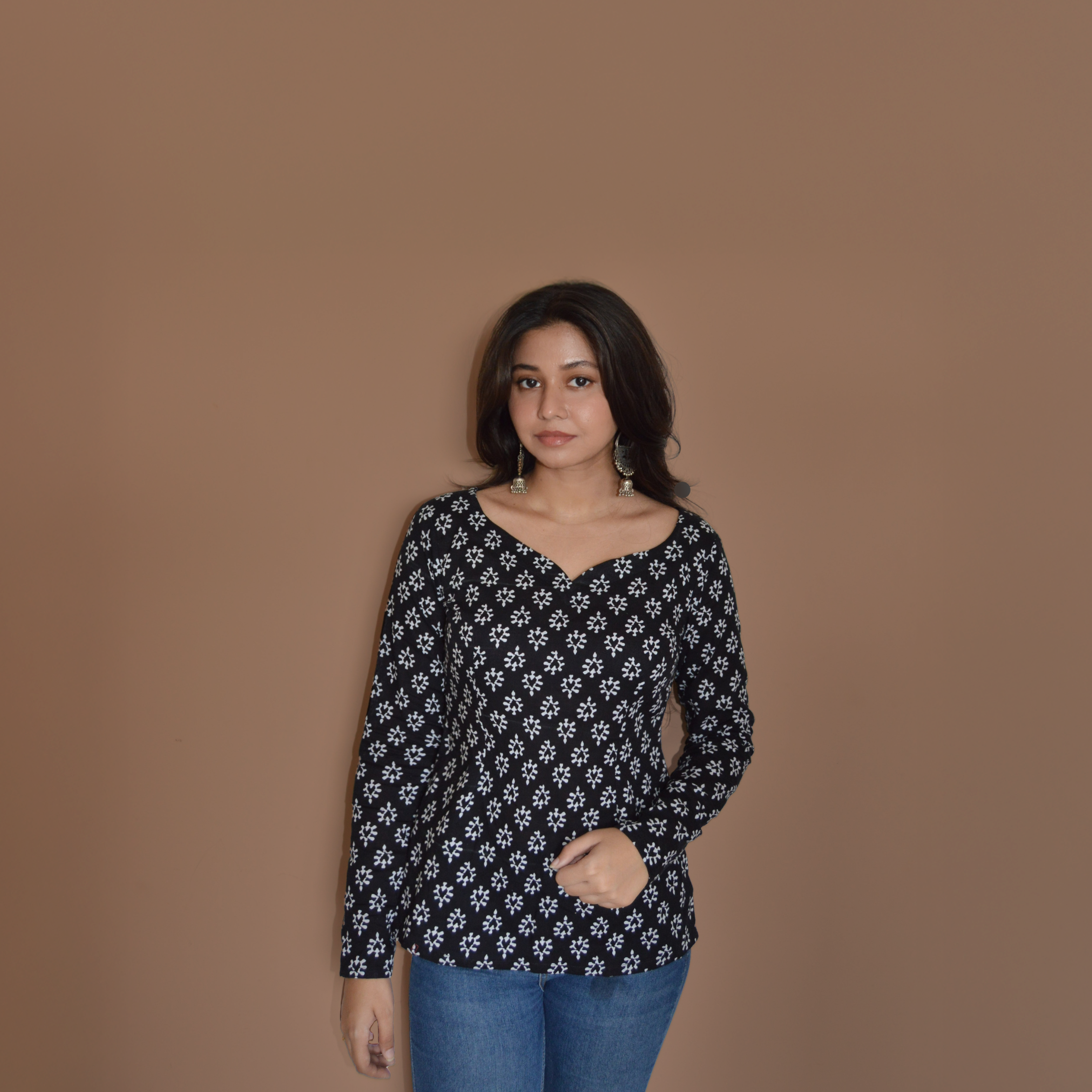 LONG SLEEVED GULBAGH PRINT KURTI