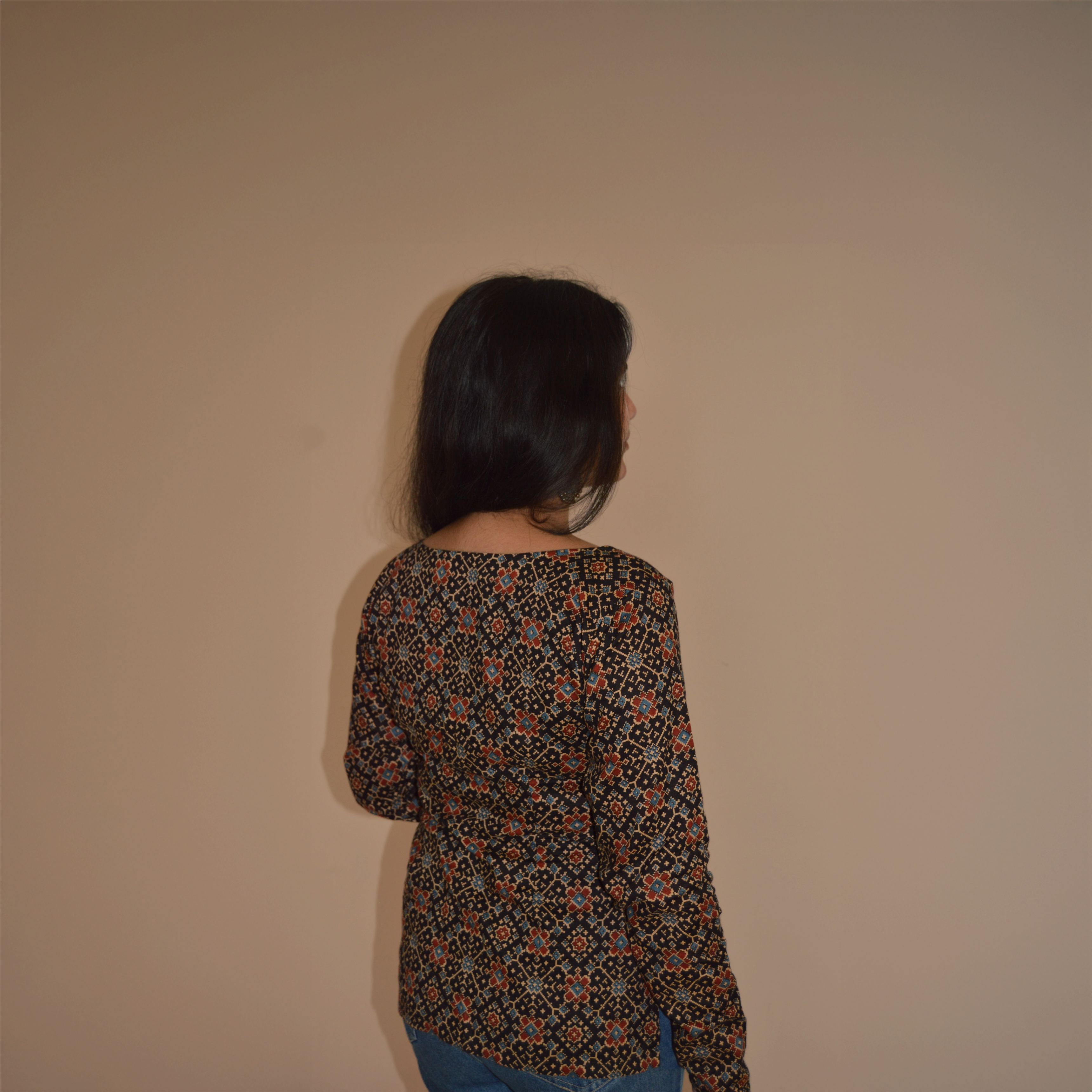 LONG SLEEVED BUTA PRINT KURTI